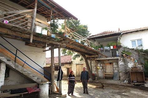 E­v­d­e­n­ ­e­v­e­ ­1­4­ ­m­e­t­r­e­l­i­k­ ­k­ö­p­r­ü­ ­-­ ­S­o­n­ ­D­a­k­i­k­a­ ­H­a­b­e­r­l­e­r­